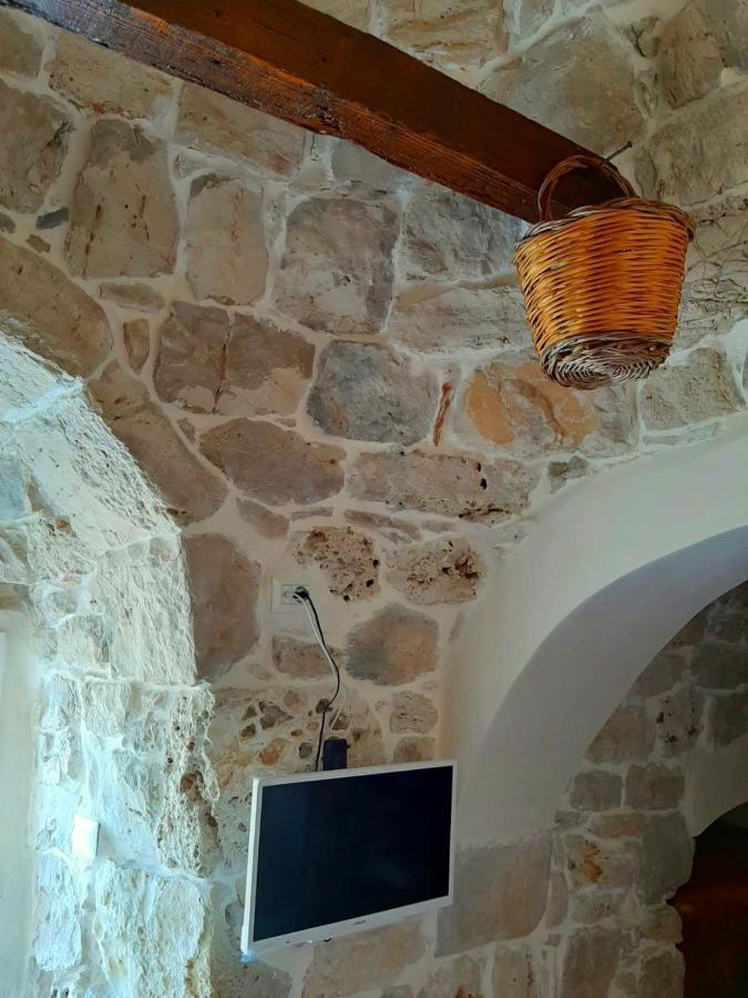 Trullo Fellone Villa Ceglie Messapica Exterior photo